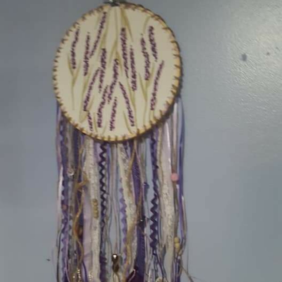 Handmade Decor - Picture 4 of 5